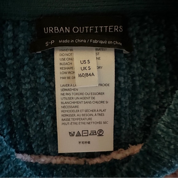 UO Color Blocked Chenille Sweater - Picture 2 of 3